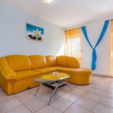 Apartment Ellis Premantura Dış mekan fotoğraf